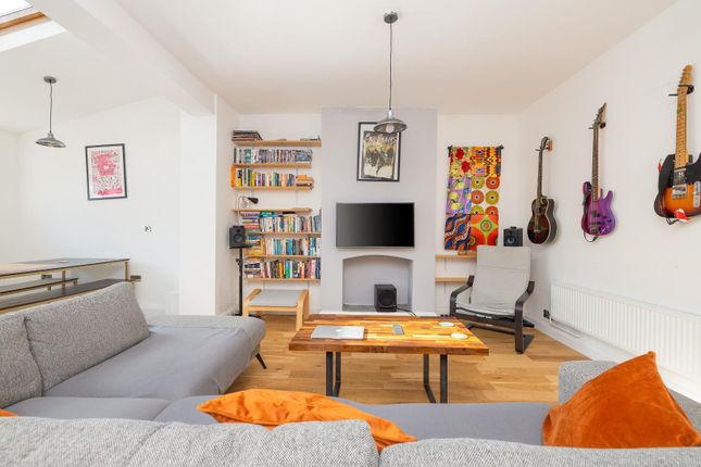 Cooksley Road, Redfield 3 bed end of terrace house for sale