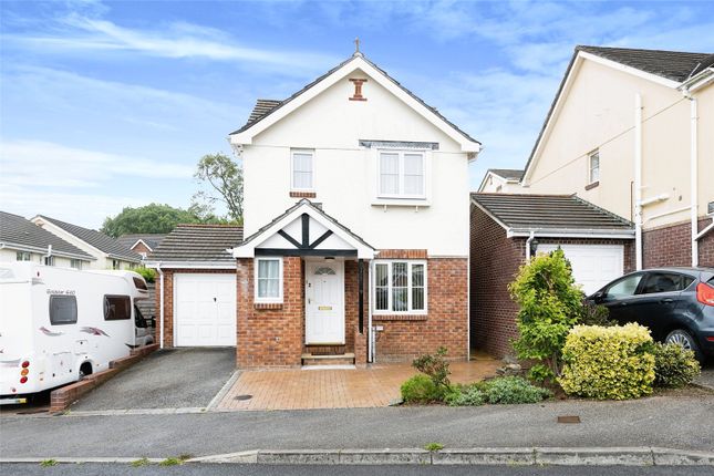 2 bed detached house