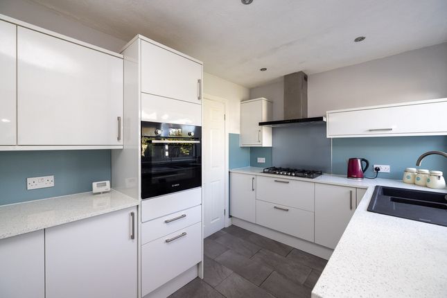 Church Lane, Bessacarr, DN4 3 bed semi