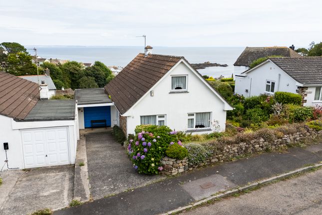 2 bed detached house