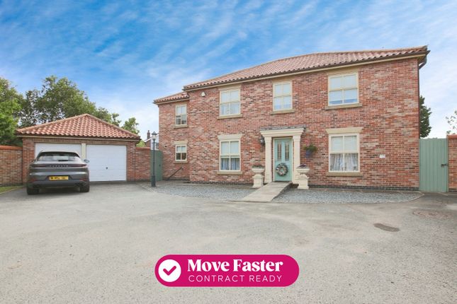 5 bed detached house