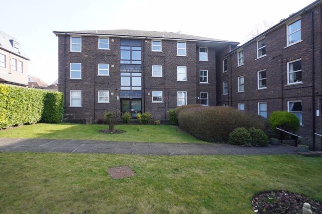 Harlow Road, High Wycombe HP11 2 bed apartment for sale