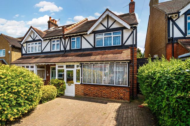 Lavender Vale, Wallington SM6 3 bed semi