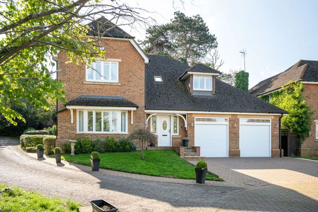 Billington Road, Leighton Buzzard LU7 4 bed detached house for sale
