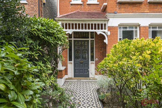Warner Road, N8 4 bed end of terrace house for sale