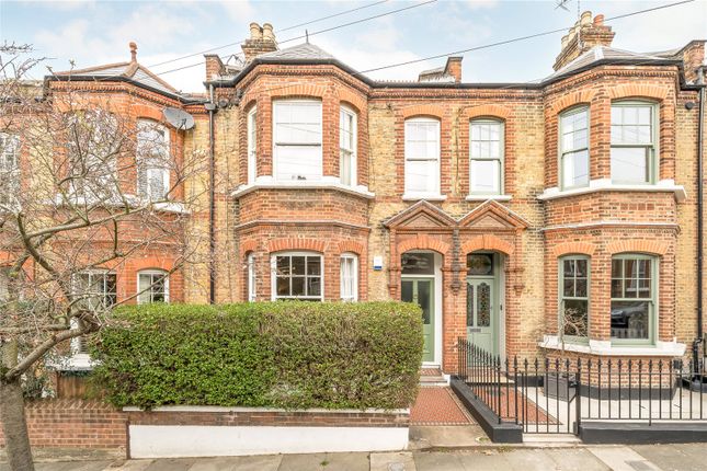 London SW4 2 bed apartment for sale