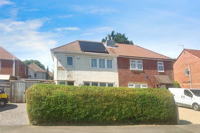 Freedom Avenue, Yeovil, Somerset, BA21 3 bed semi