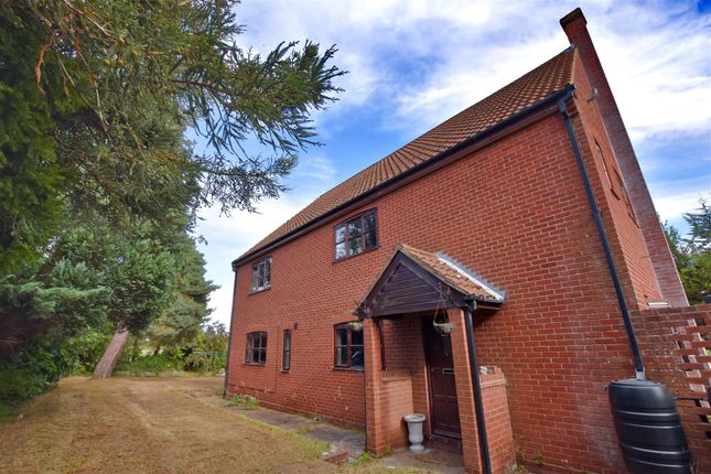 Holt Road, Cromer 5 bed detached house for sale