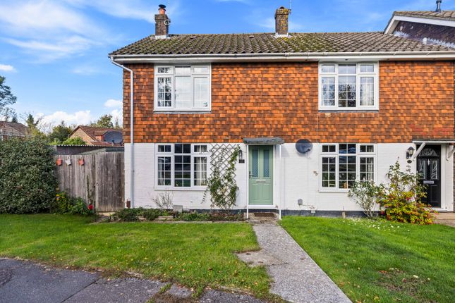 Strathmore Road, Crawley RH11 2 bed house for sale