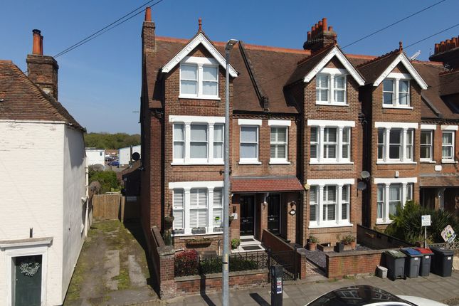 7 bed end terrace house
