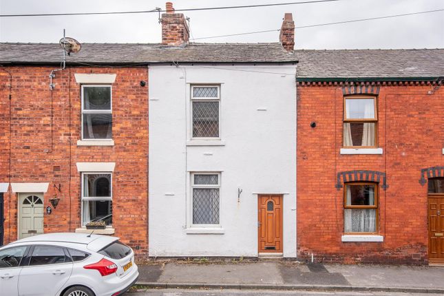 School Street, Preston PR4 2 bed terraced house for sale