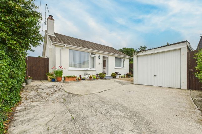 Pengersick Lane, Praa Sands, TR20 9RB 2 bed bungalow for sale