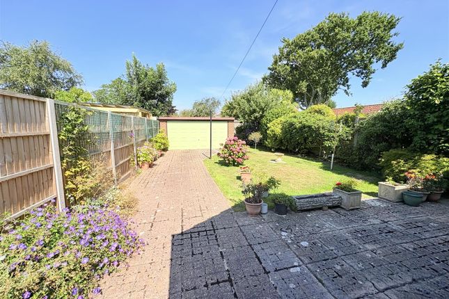 2 bedroom semi-detached bungalow for sale