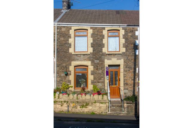 3 bed terraced house