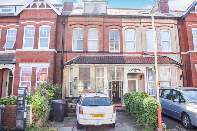 6 bedroom terraced house for sale