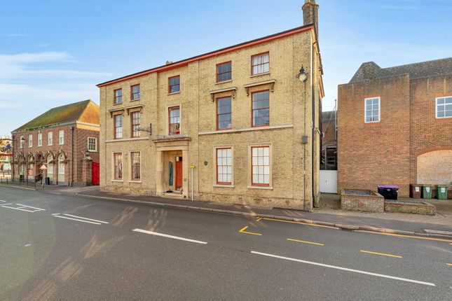 Baldock Street, Royston SG8 1 bed apartment for sale