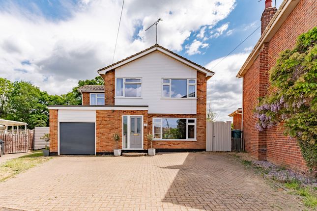 Elm Grove, Diss IP22 4 bed detached house for sale