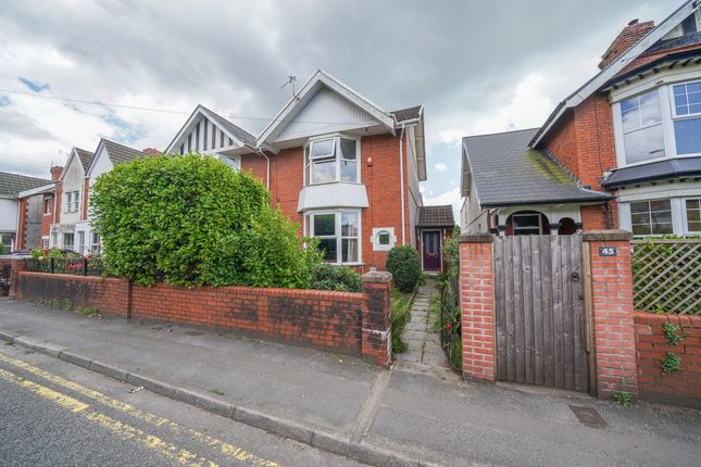 4 bedroom semi-detached house for sale