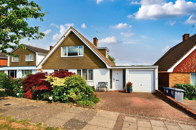 4 bed detached house