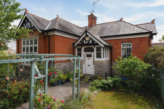Archer Road, Penarth 4 bed detached house for sale