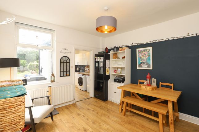 St. Thomas Road, Sheffield S10 3 bed end of terrace house for sale