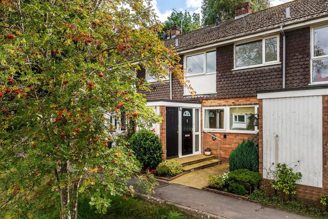 Broadmead, Tunbridge Wells, TN2 2 bed terraced house for sale