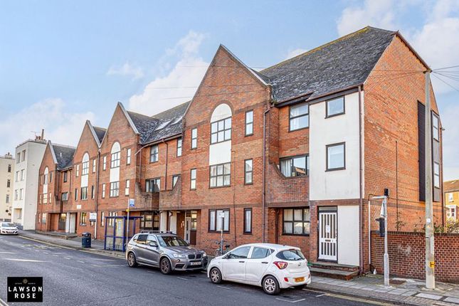 Clarendon Road, Southsea 1 bed ground floor flat for sale