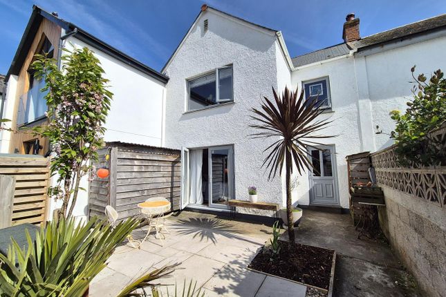 Salt Cellar Hill, Porthleven TR13 4 bed terraced house for sale