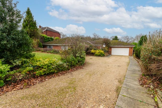 Woodland Rise, Studham, Dunstable, LU6 4 bed bungalow for sale