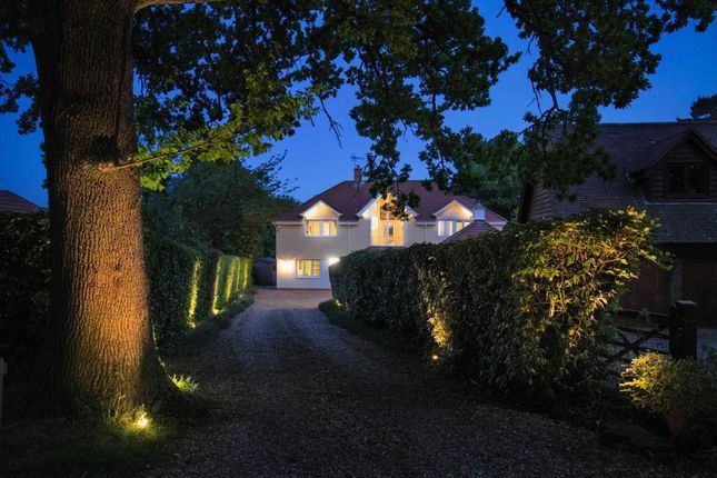 Five Ash Road, Alton GU34 5 bed detached house for sale