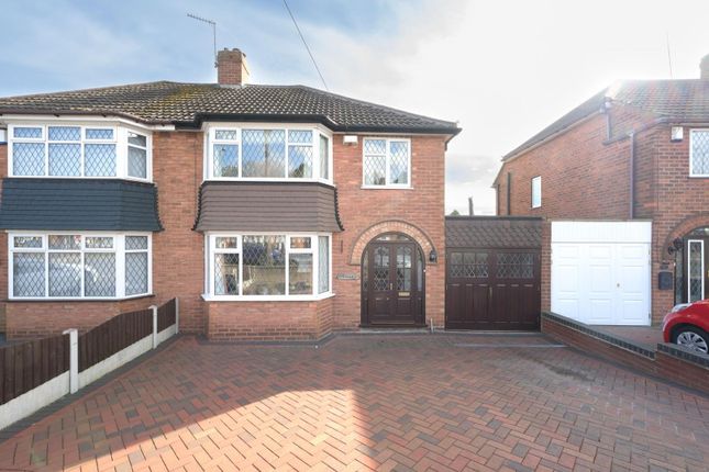 Elmdale Road, Bramford Estate, Coseley 3 bed semi