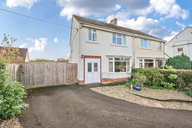 3 bed semi-detached house