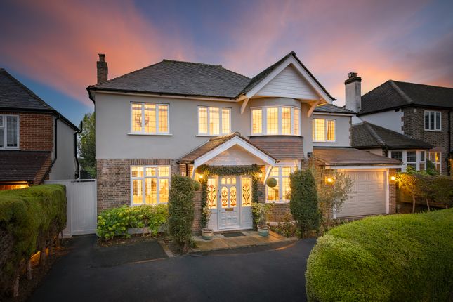 Warwick Road, Coulsdon CR5 5 bed detached house for sale