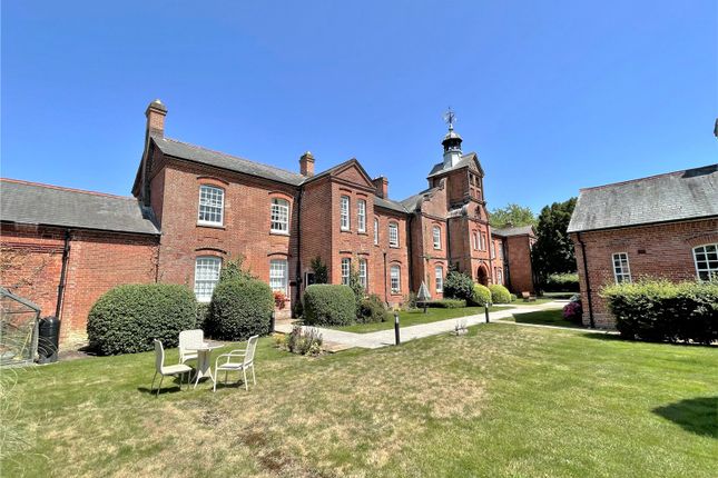 Bartons Road, Fordingbridge... 2 bed apartment for sale