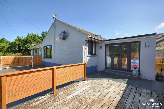 3 bedroom semi-detached bungalow for sale