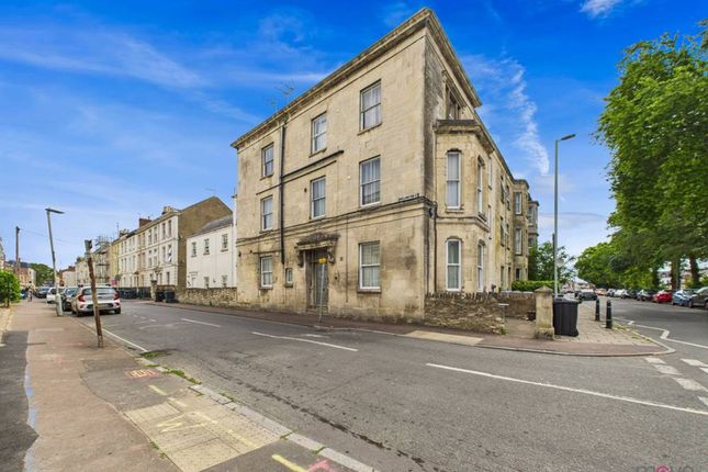 Park Road, Gloucester GL1 2 bed property for sale