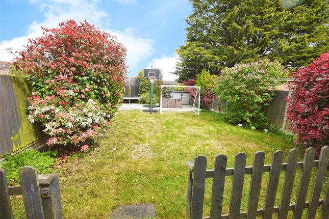 Broomwood Gardens, Pilgrims Hatch... 3 bed terraced house for sale