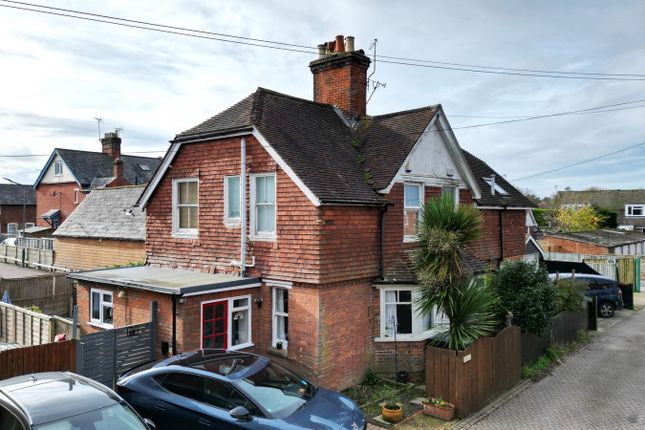 3 bed semi-detached house