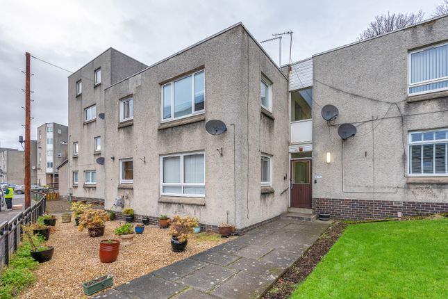 Almondell Road, Broxburn EH52 2 bed flat for sale