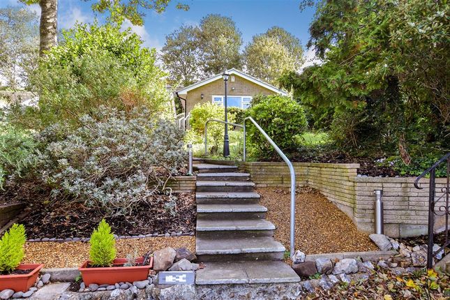 2 bed detached bungalow