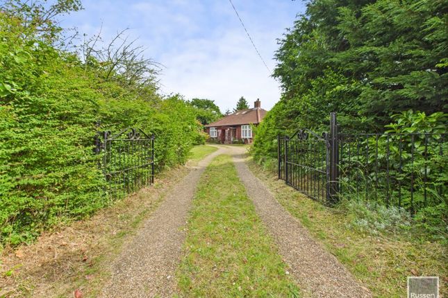 3 bedroom detached bungalow for sale
