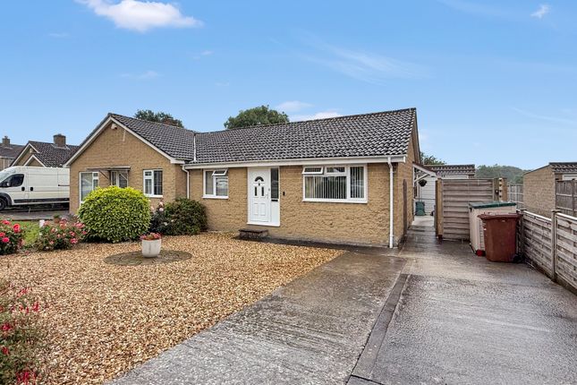 2 bedroom semi-detached bungalow for sale