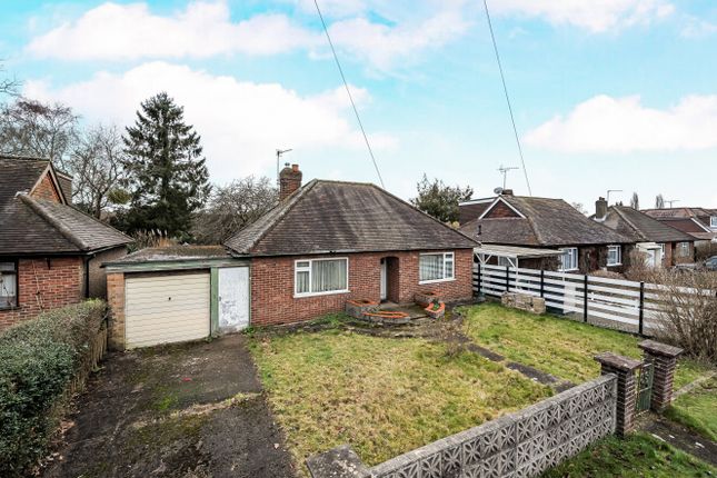 Downsview Avenue, Woking GU22 2 bed bungalow for sale