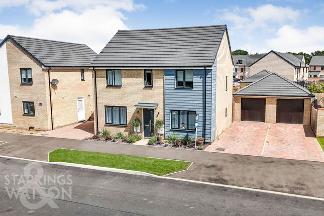 Briggs Mead, Wymondham 4 bed detached house for sale