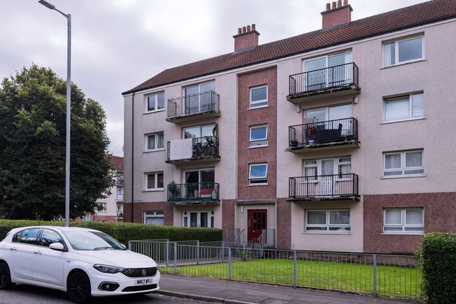 Kerrycroy Street, Toryglen, G42 3 bed flat for sale