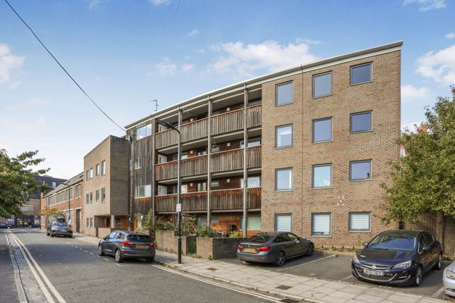 Milborne Steet, London 1 bed apartment for sale