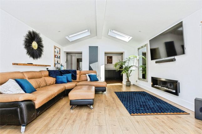 Hungerford Road, BRISTOL, BS4 3 bed terraced house for sale