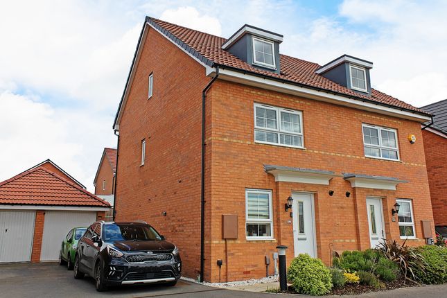 3 bedroom semi-detached house for sale