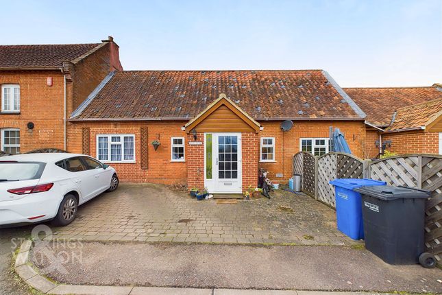 Bury Road, Hepworth, Diss 4 bed terraced bungalow for sale