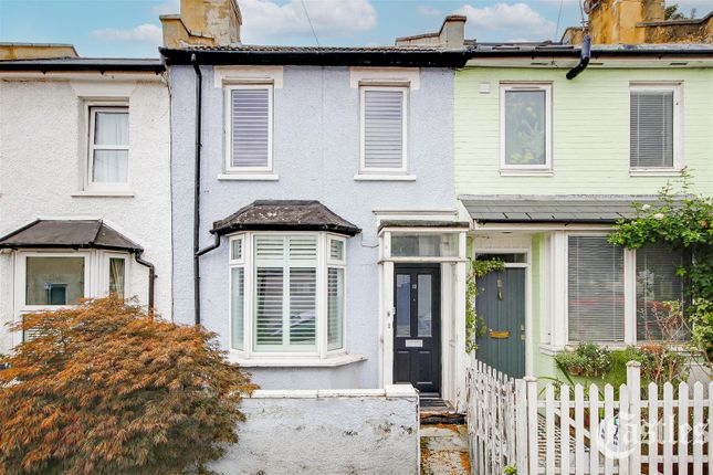 Cumberland Road, London, N22 2 bed terraced house for sale